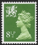 W 26  8½p  2B yellow green  Harrison U/M (MNH)