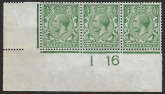 KGV.   ½d green  Royal Cypher.  corner strip 3  Control I16  imperf M/M